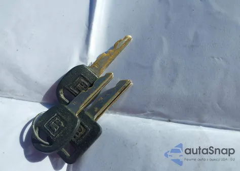 1993 Chevrolet Suburban C1500 from USA, damaged, VIN 1GNEC16K4PJ399163